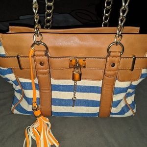 Charming Charlie hand bag